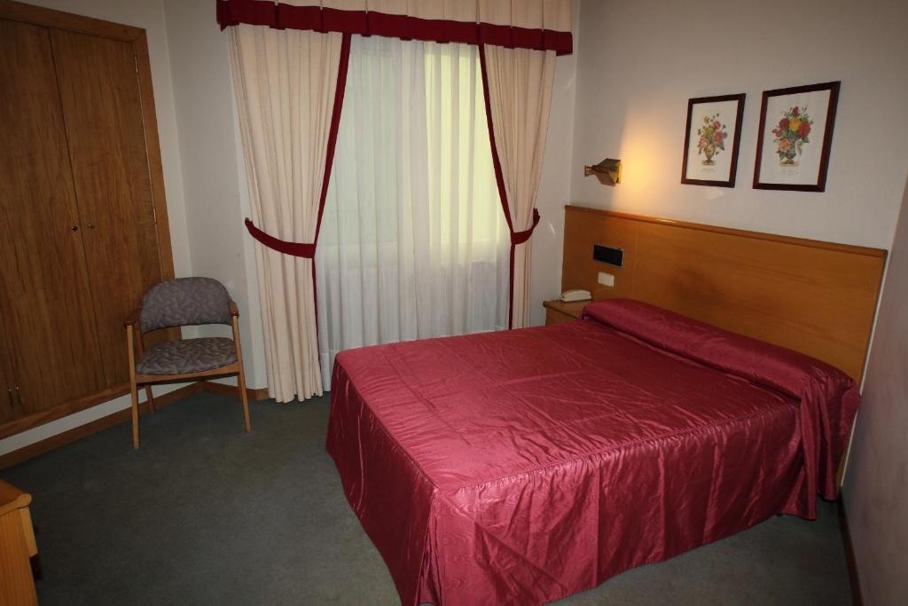 Hotel Ramos Silleda Oda fotoğraf